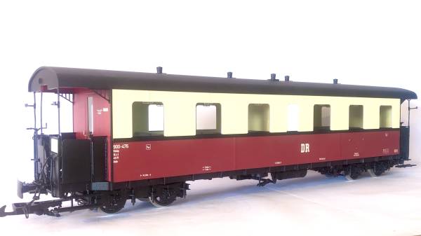 Kiss 700103 - Personenwagen B4i der DR